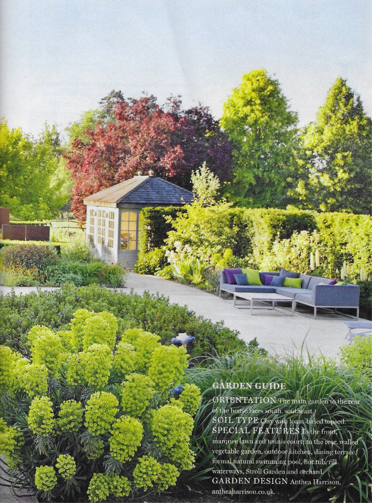 Homes & Gardens - July 2022